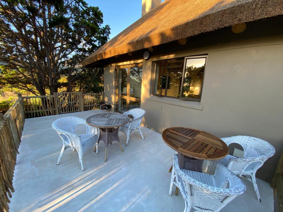 Wild Rose Country Lodge Noordhoek Exterior photo